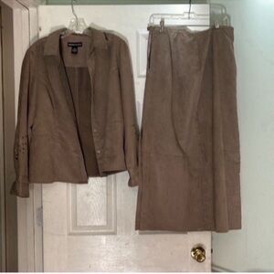 Norton McNaughton Tan Pencil Skirt Set for Work